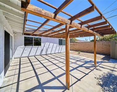 14839 Gandesa Road - Photo Thumbnail 32