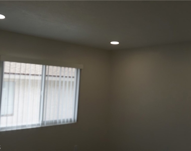 7439 Napa Court - Photo Thumbnail 42