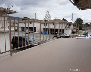 7439 Napa Court - Photo Thumbnail 17