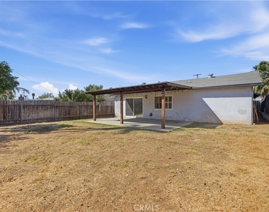 1354 S Maple - Photo Thumbnail 6