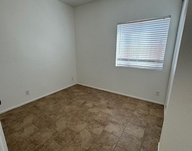 28211 Windsail Court - Photo Thumbnail 10