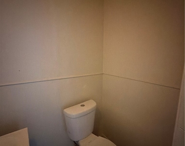 114 N Lewis - Photo Thumbnail 5