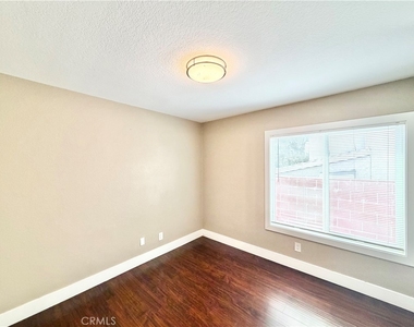 11938 Venetian Drive - Photo Thumbnail 21