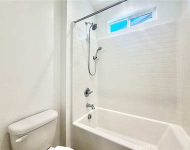 32730 Brunello Way - Photo Thumbnail 21