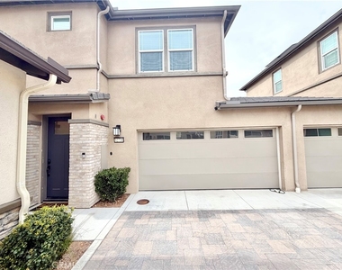 32730 Brunello Way - Photo Thumbnail 1