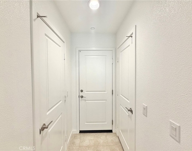 32730 Brunello Way - Photo Thumbnail 12