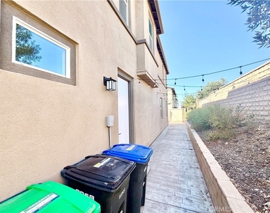 32730 Brunello Way - Photo Thumbnail 38