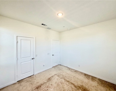 32730 Brunello Way - Photo Thumbnail 23