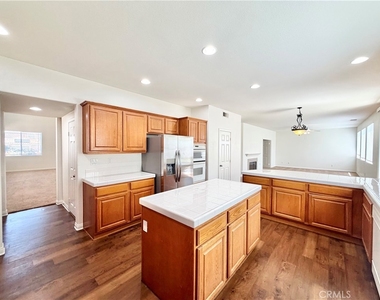 40053 Montage Lane - Photo Thumbnail 15
