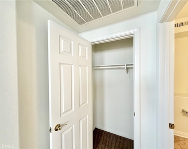 40053 Montage Lane - Photo Thumbnail 11