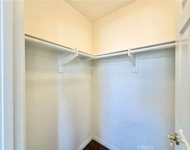 40053 Montage Lane - Photo Thumbnail 9