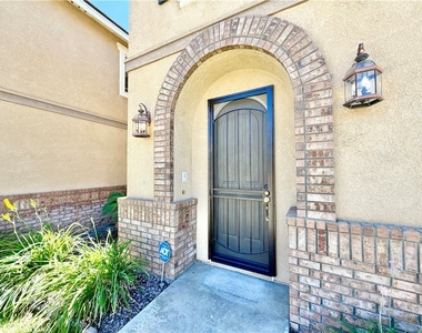 40053 Montage Lane - Photo Thumbnail 3