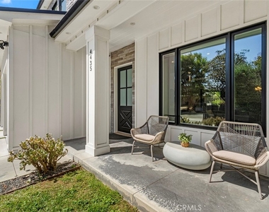 4435 Stansbury - Photo Thumbnail 2