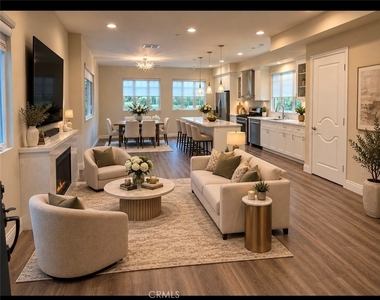 3698 1/2 Fredonia Drive - Photo Thumbnail 16