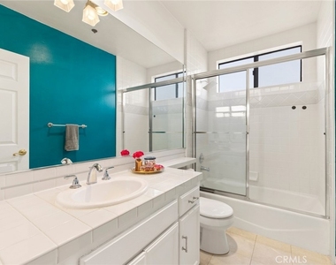 1128 Cardiff - Photo Thumbnail 10
