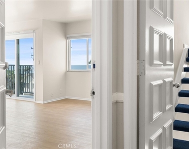 2640 Hermosa Avenue - Photo Thumbnail 3