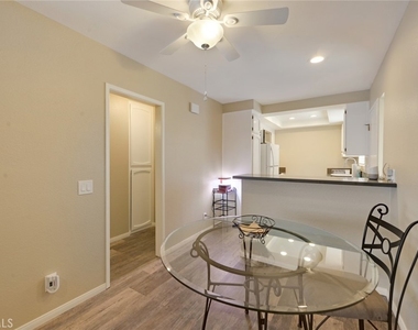 900 N Harbor Boulevard - Photo Thumbnail 12