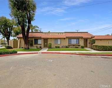 900 N Harbor Boulevard - Photo Thumbnail 1