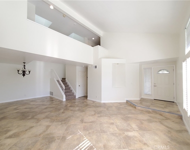 18269 Peters Court - Photo Thumbnail 3