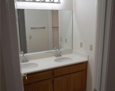 375 N Fawnwood Lane - Photo Thumbnail 6