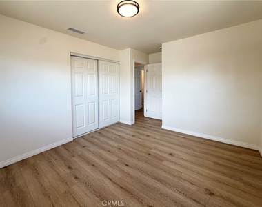10170 Fern Avenue - Photo Thumbnail 15
