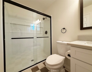 10170 Fern Avenue - Photo Thumbnail 14