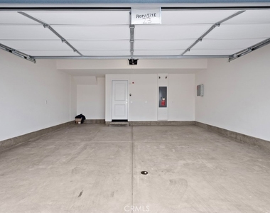 1637 W Lincoln Avenue - Photo Thumbnail 34