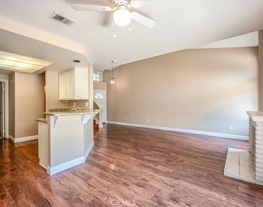 13512 Pecan Lane - Photo Thumbnail 8