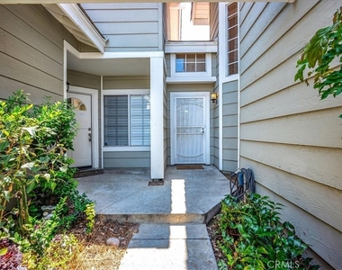 13512 Pecan Lane - Photo Thumbnail 1
