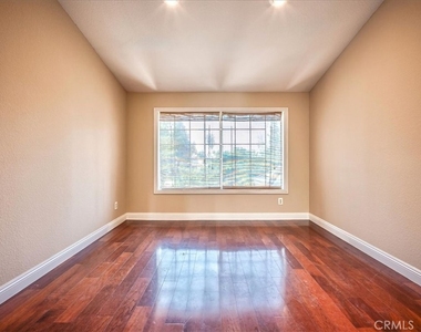 13512 Pecan Lane - Photo Thumbnail 16