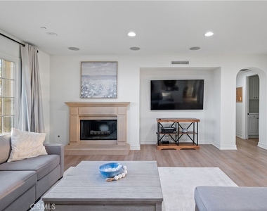 23 Castlerock - Photo Thumbnail 12