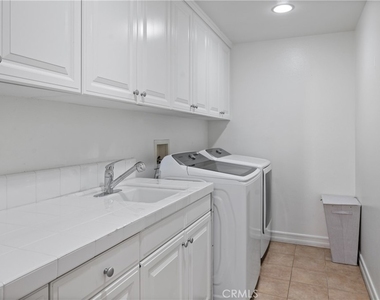 23 Castlerock - Photo Thumbnail 27