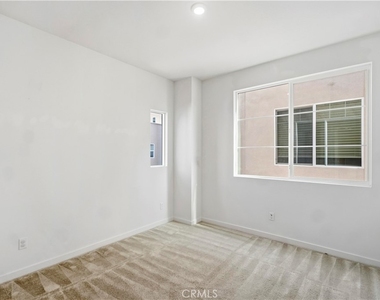 608 Cultivate - Photo Thumbnail 42