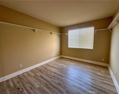 8 Danville - Photo Thumbnail 21