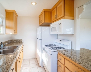 238 Cajon - Photo Thumbnail 23