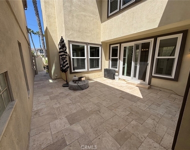 518 Goldenwest - Photo Thumbnail 2