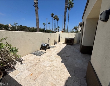 518 Goldenwest - Photo Thumbnail 3