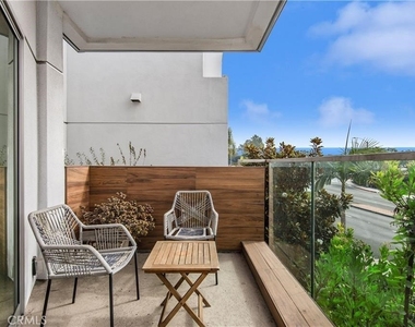 3920 E Coast Highway - Photo Thumbnail 14