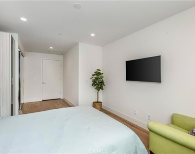 3920 E Coast Highway - Photo Thumbnail 22
