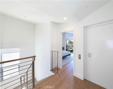 3920 E Coast Highway - Photo Thumbnail 25