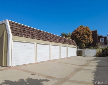322 Ogle Street - Photo Thumbnail 16