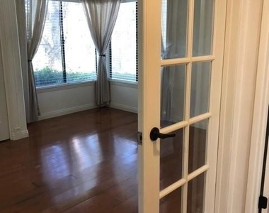 950 Cagney Lane - Photo Thumbnail 5