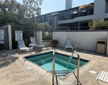 950 Cagney Lane - Photo Thumbnail 14