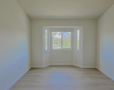 707 Brookstone Road - Photo Thumbnail 20