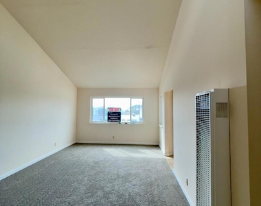 1625 Palmetto Avenue - Photo Thumbnail 3
