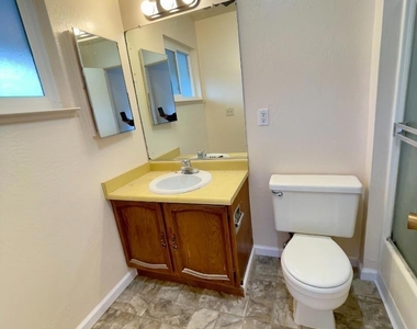 1625 Palmetto Avenue - Photo Thumbnail 7
