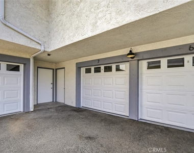 222 Arch - Photo Thumbnail 6