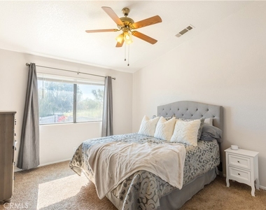312 N Lewis - Photo Thumbnail 18