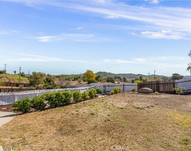 312 N Lewis - Photo Thumbnail 25