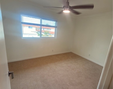 603 Beverly - Photo Thumbnail 15